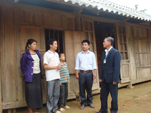 Tết này gia đình anh Xa Văn Siêng, xóm Đắt 1 đã được ở trong ngôi nhà vững chắc nhờ sự hỗ trợ của cấp ủy, chính quyền và nhân dân trong xã.

